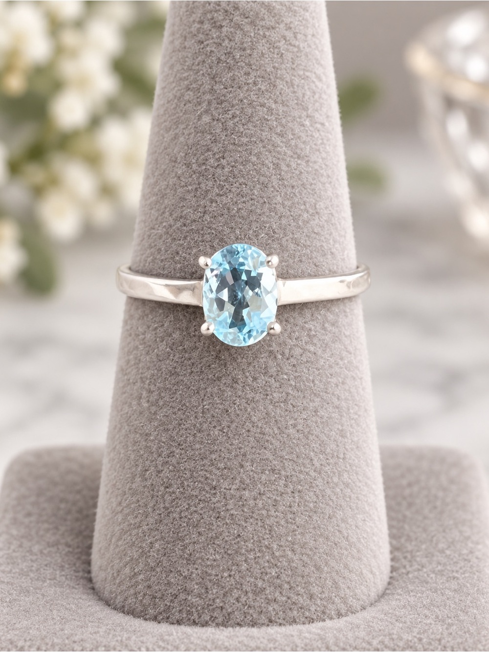 Faceted Blue Topaz Solitaire Oval Prong Set Ring NWOT Size 8 #732